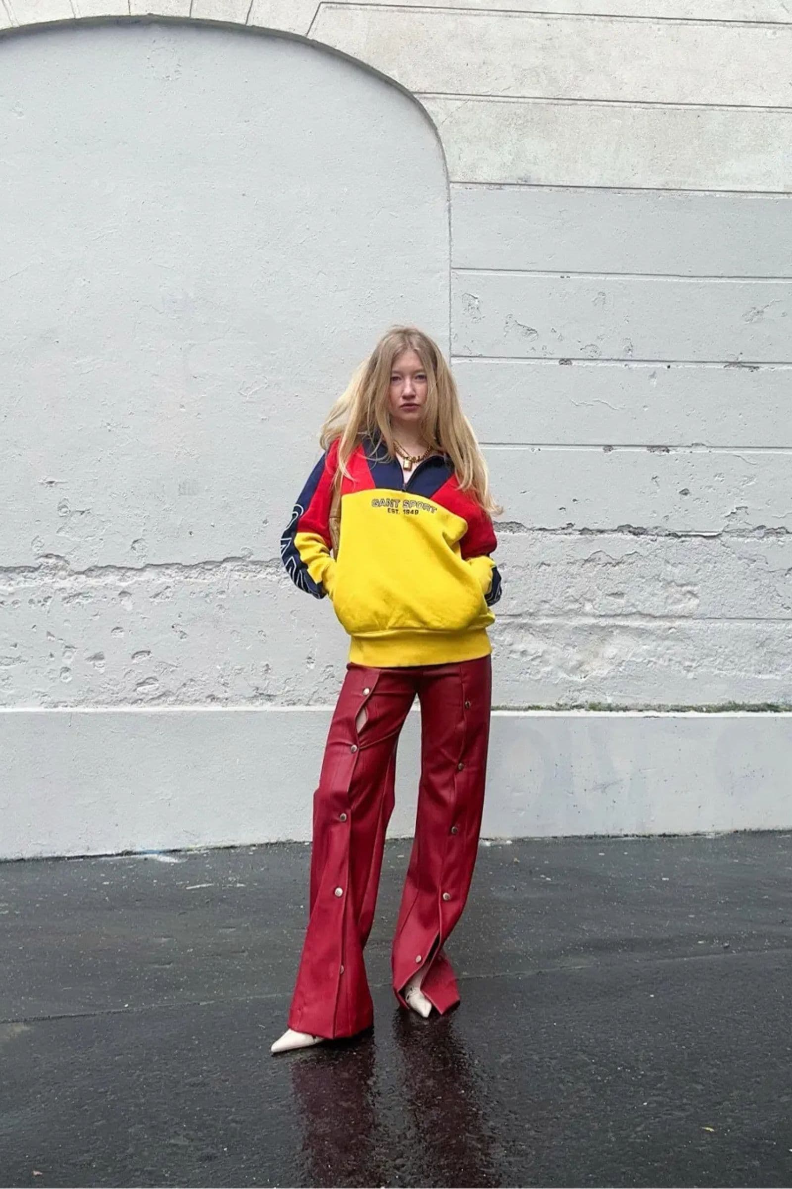 Loue Pantalon similicuir rouge Laagam  | Extended