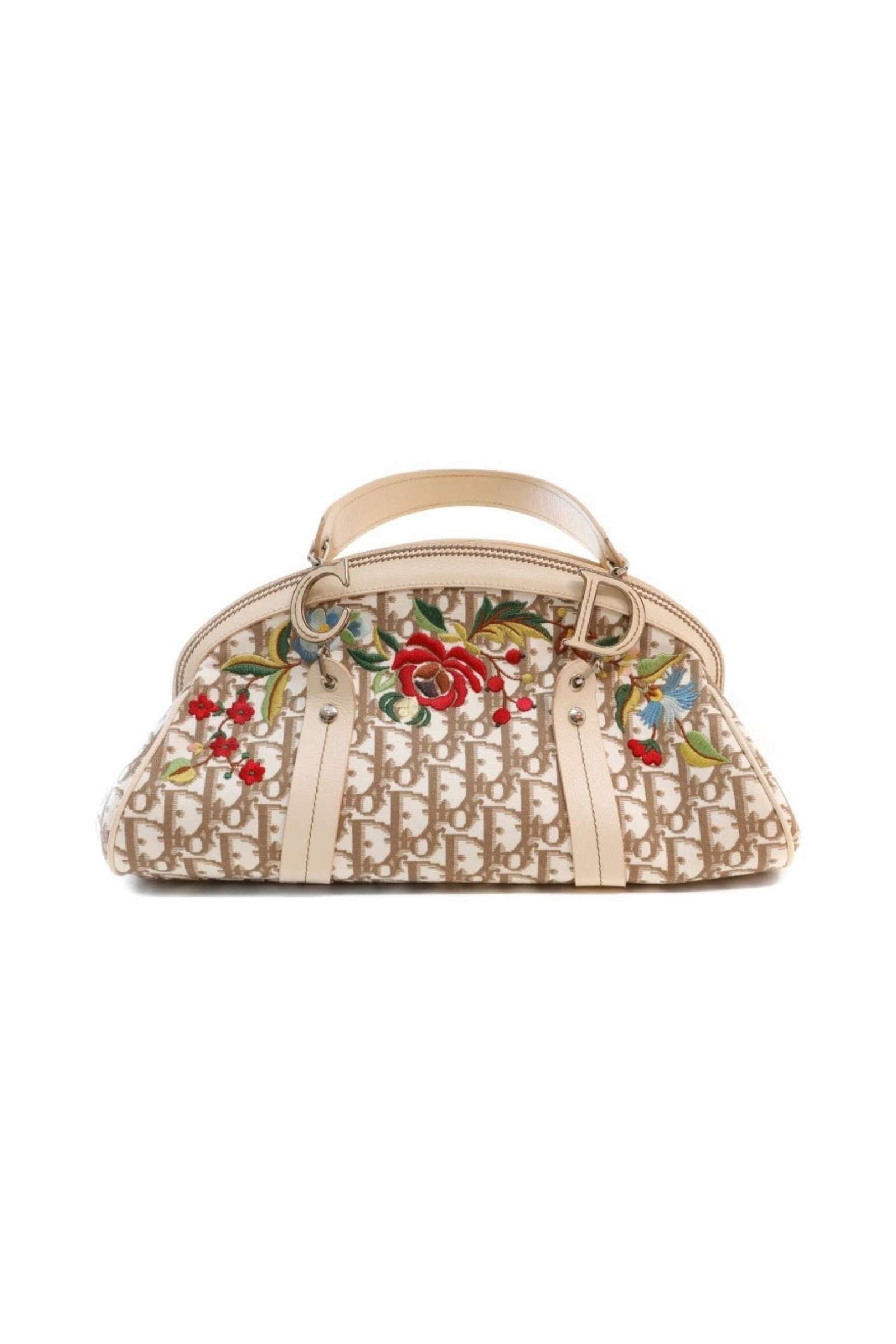 Loue Sac Détective | Extended