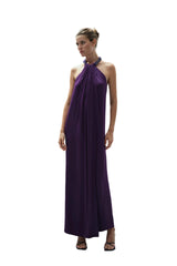 Robe satinée col rigide strass