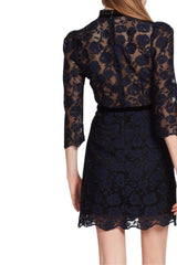 Robe Dentelle
